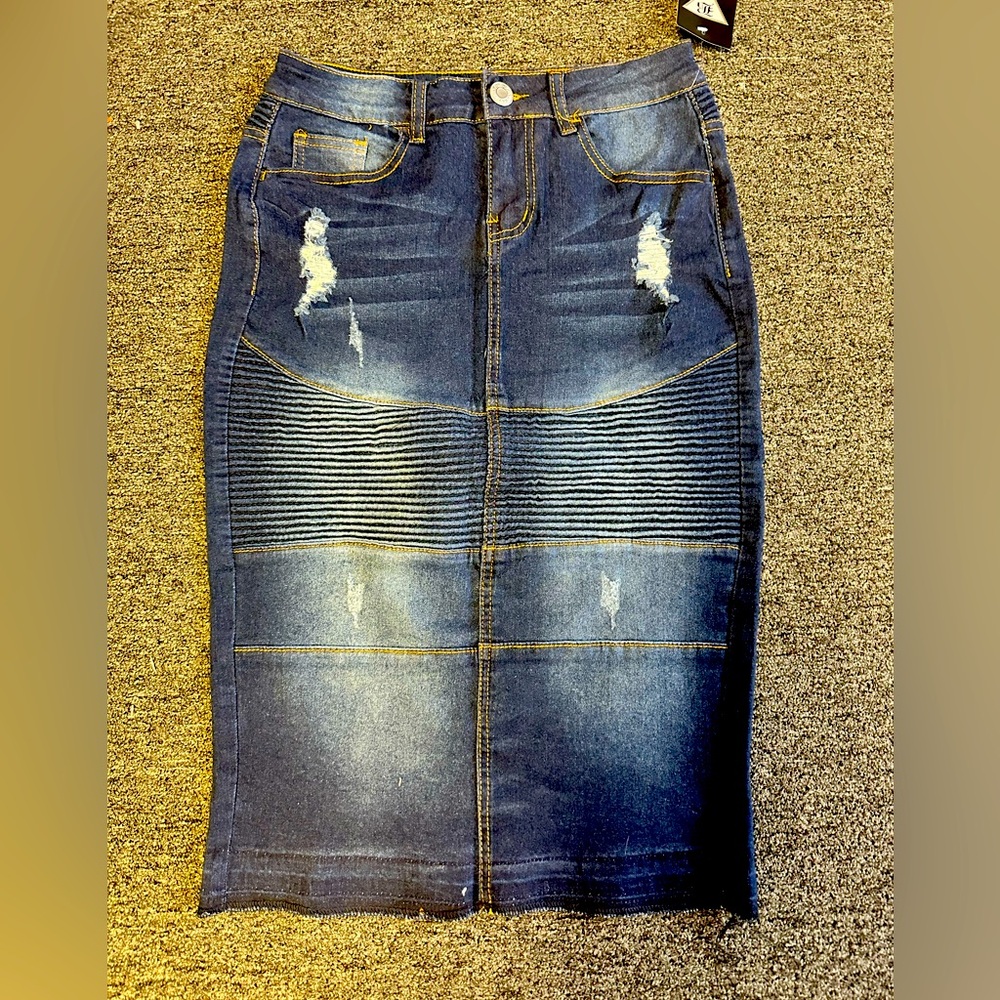 BE-GIRL Denim skirt